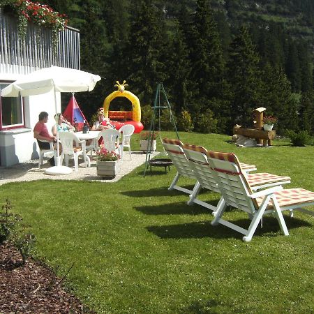 Haus Annette Aparthotel Schröcken Exterior foto