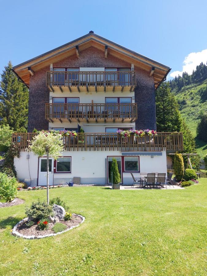 Haus Annette Aparthotel Schröcken Exterior foto